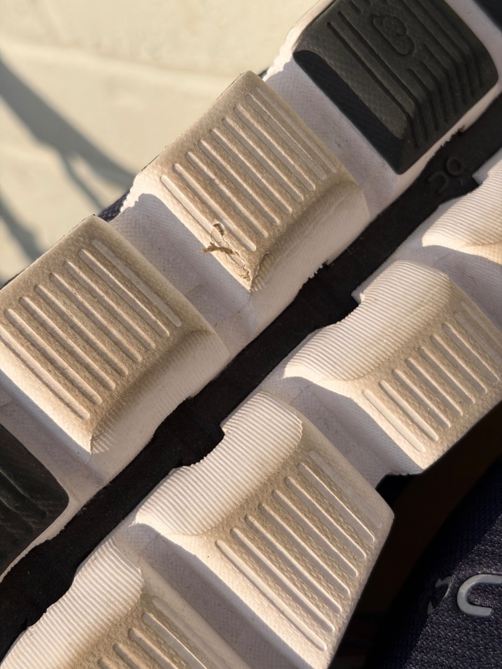 On Cloud 70/30 Road Running Shoes men 11.5 - Picture 11 of 12